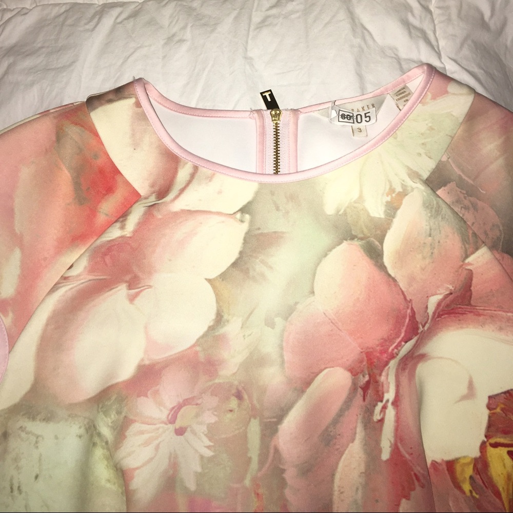 Floral Pink Cap-Sleeve Sheath Dress - Picture 2 of 3